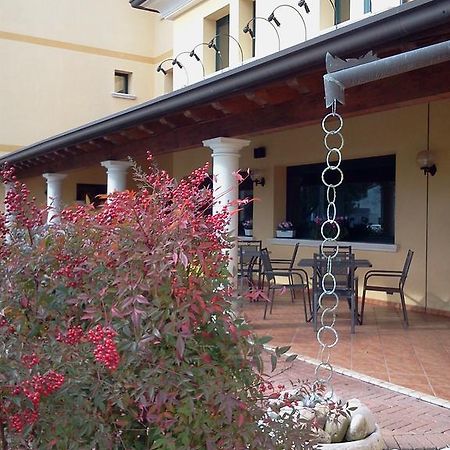 Albergo Al Portico Azzano Decimo Exteriér fotografie