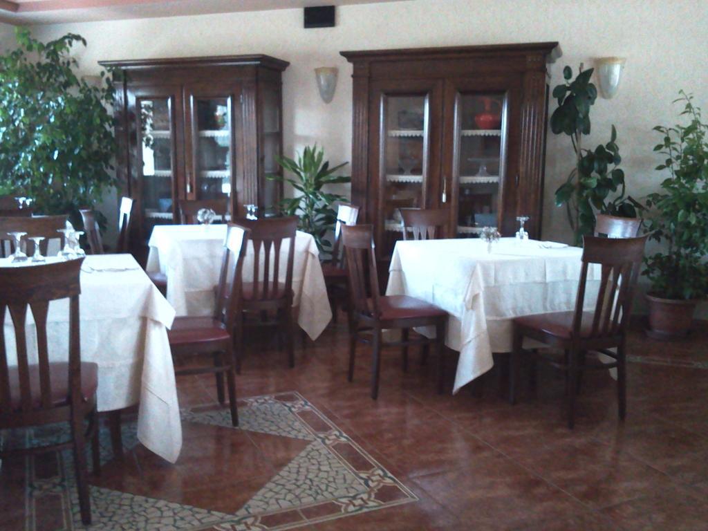Albergo Al Portico Azzano Decimo Exteriér fotografie